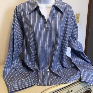 Gold Label Westbound Woman blue and white stripe button up top size 20W